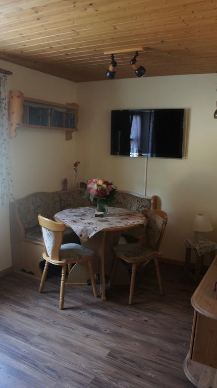 Ferienwohnung Auszeit Fischen im Allgäu Zimmer foto